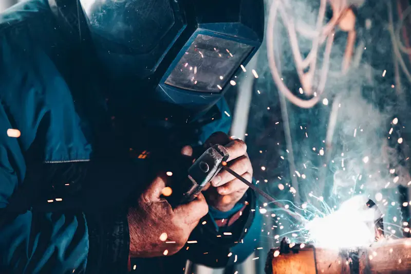 Industrial hose multi-medium Altara untuk air kimia dan uap